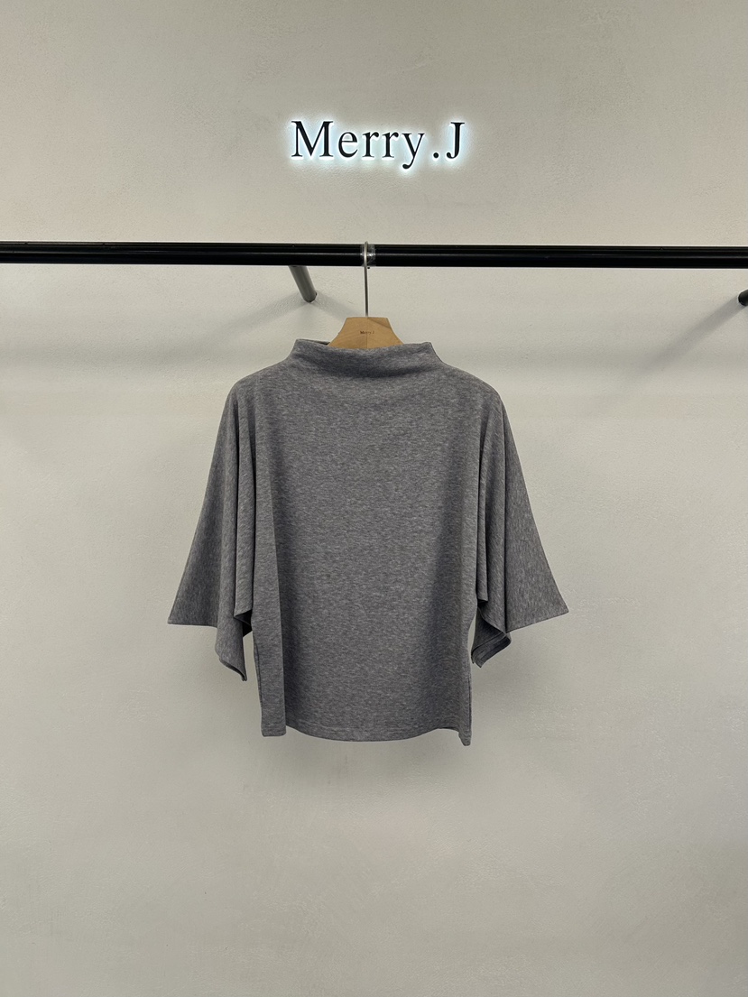 MERRY-J韓國代購女裝新品時尚推薦真品熱賣人氣休閑T恤披肩MERRY-JT恤圖色1