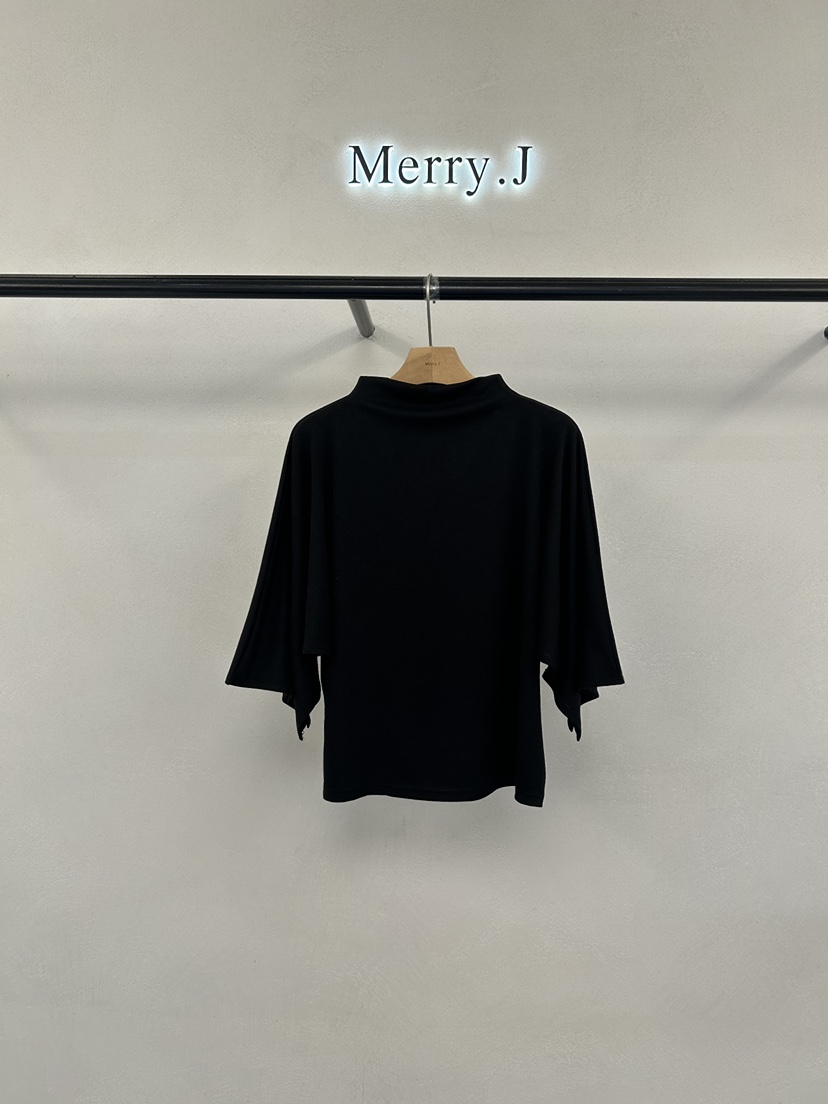 MERRY-J韓國代購女裝新品時尚推薦真品熱賣人氣休閑T恤披肩MERRY-JT恤圖色2