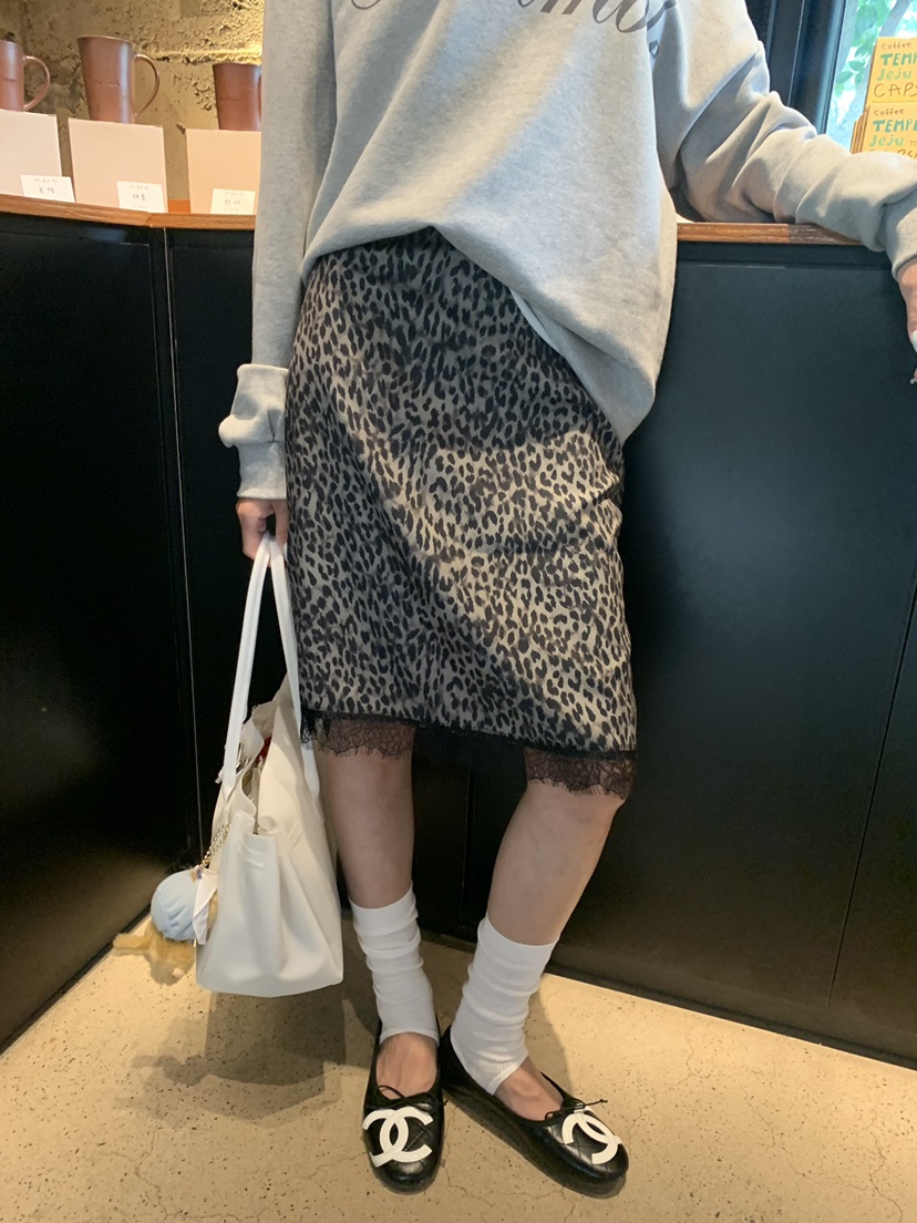 LIGHT AND SALT東大門直郵女士新品熱賣時尚人氣休閑長裙LIGHT AND SALT長裙圖色2