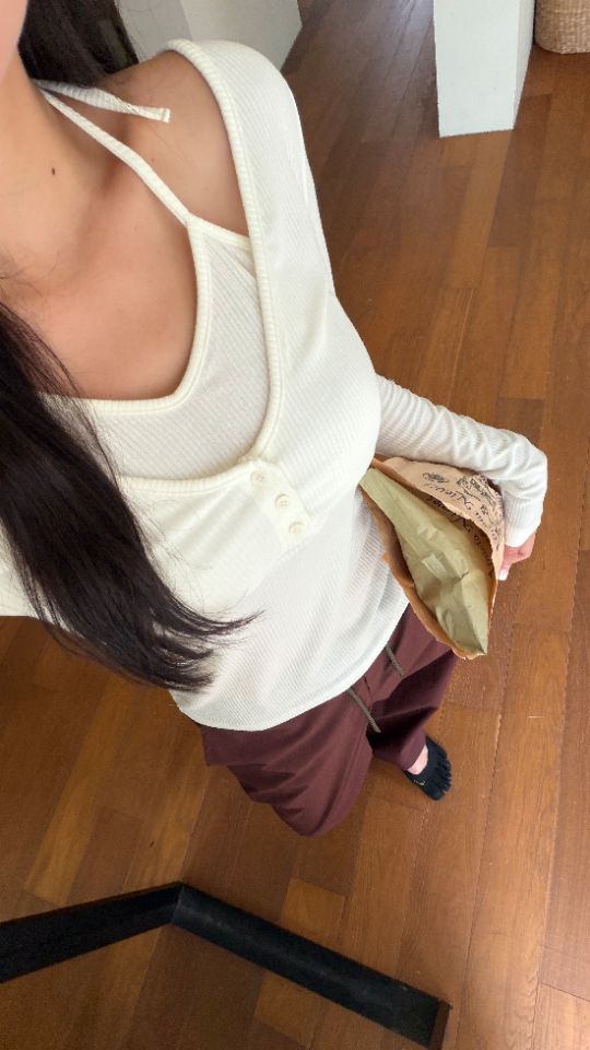 HEY/TO SEWING韓國代購女裝新款人氣休閑熱賣時尚長袖T恤BY HEY/TO SEWING長袖T恤