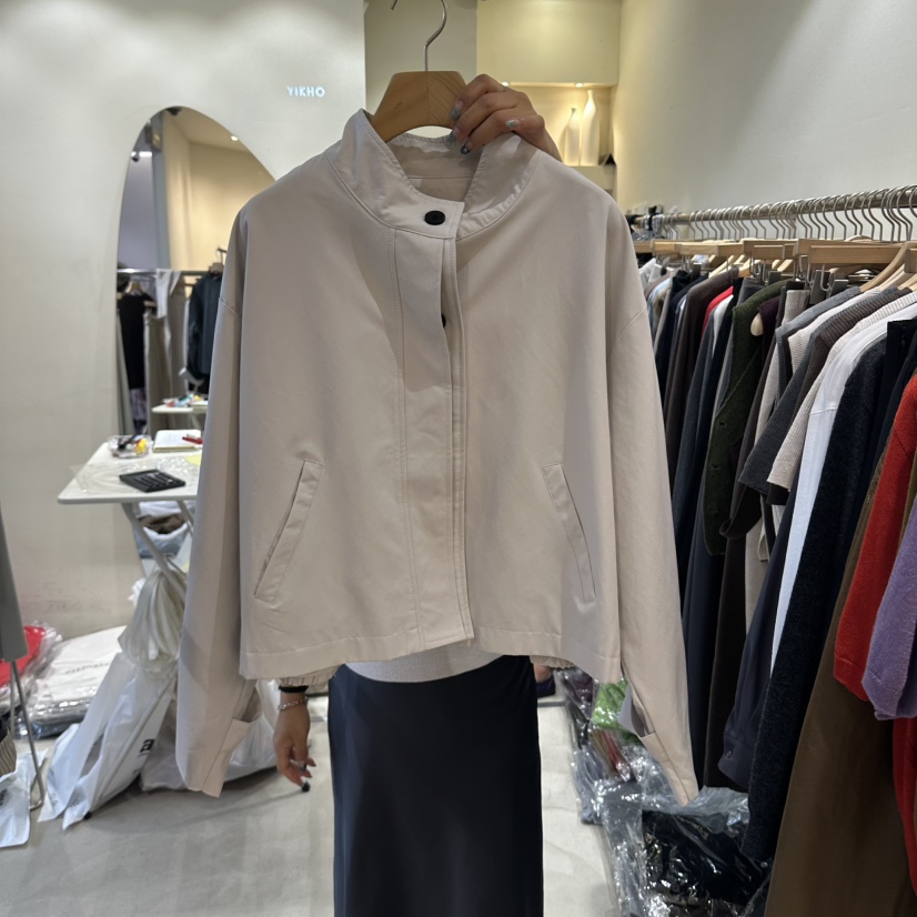YIKHO STYLE東大門實拍女裝新款休閑人氣熱賣真品推薦夾克YIKHO STYLE夾克圖色1