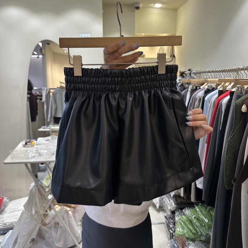 YIKHO STYLE東大門代購女士新款熱賣時尚真品休閑推薦短褲YIKHO STYLE短褲圖色2