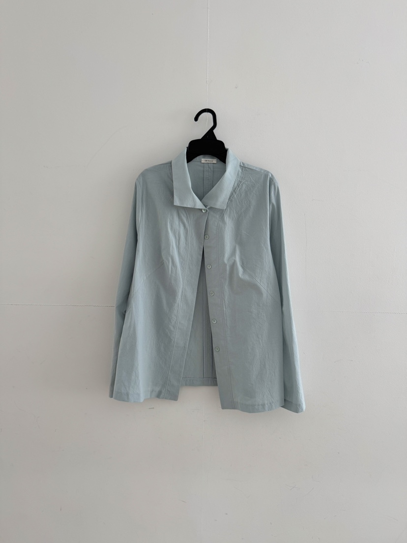 OLI SEOUL東大門代購女裝新品時尚休閑熱賣襯衫蕾絲衫褶皺OLI SEOUL襯衫/蕾絲衫圖色2