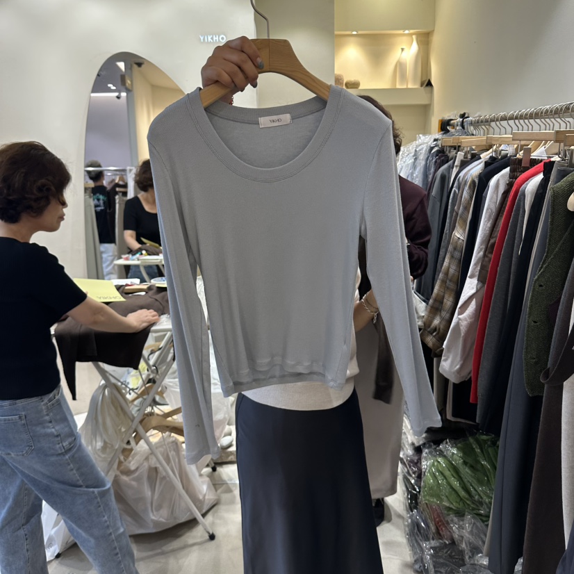 YIKHO STYLE東大門直郵女士新品熱賣人氣休閑時尚長袖T恤YIKHO STYLE長袖T恤圖色2