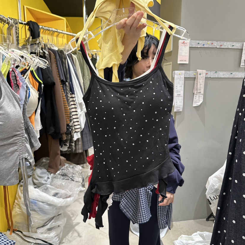 MOMAZU東大門實拍女士新款人氣真品時尚吊帶背心荷葉邊無袖MOMAZU吊帶/背心圖色2