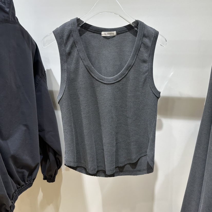 TOPDRESSING韓國直郵女裝新品時尚吊帶背心華夫格無袖豬皮TOPDRESSING吊帶/背心圖色1墨色