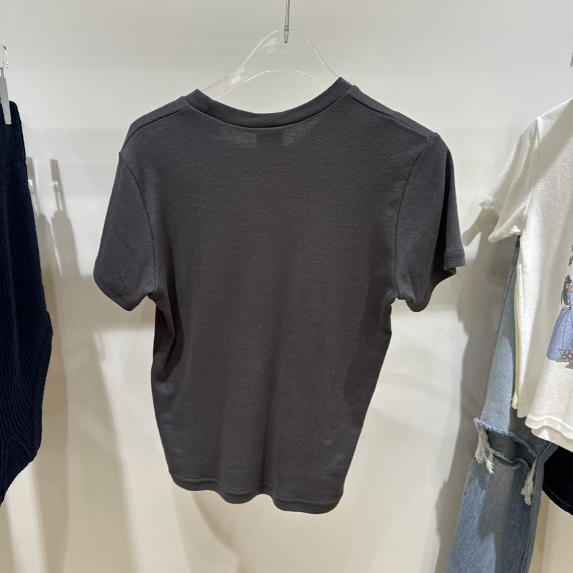 TOPDRESSING東大門直郵女裝新品熱賣真品休閑時尚推薦T恤TOPDRESSINGT恤