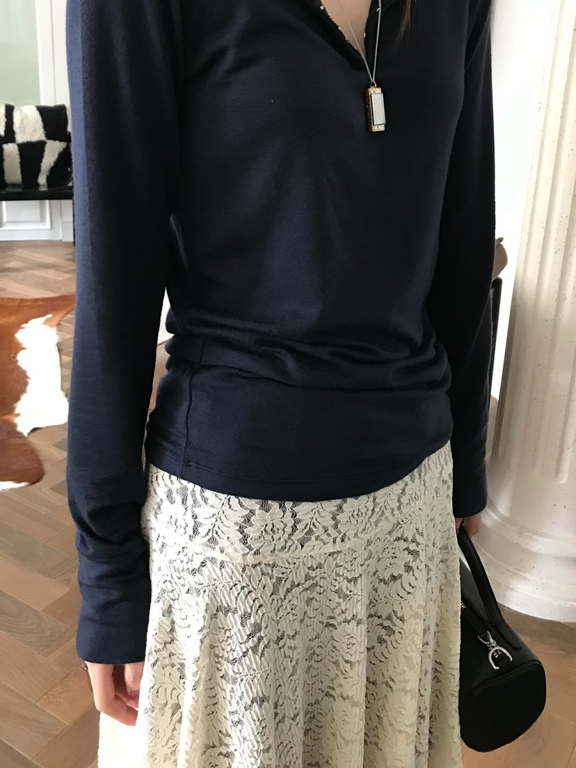 ESCHER東大門實拍女裝新品人氣休閑推薦真品時尚熱賣長袖T恤ESCHER長袖T恤