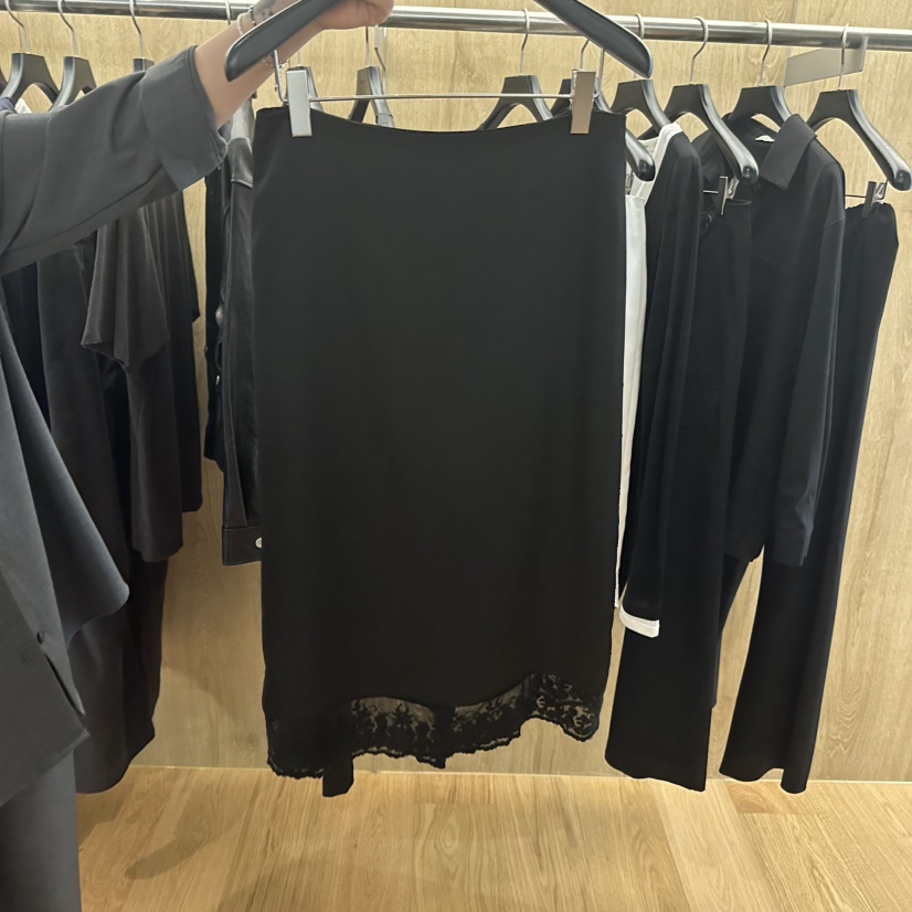 LEFANCY韓國直郵女裝新品真品時尚熱賣人氣半身裙中短裙緞LEFANCY半身裙/中短裙圖色2