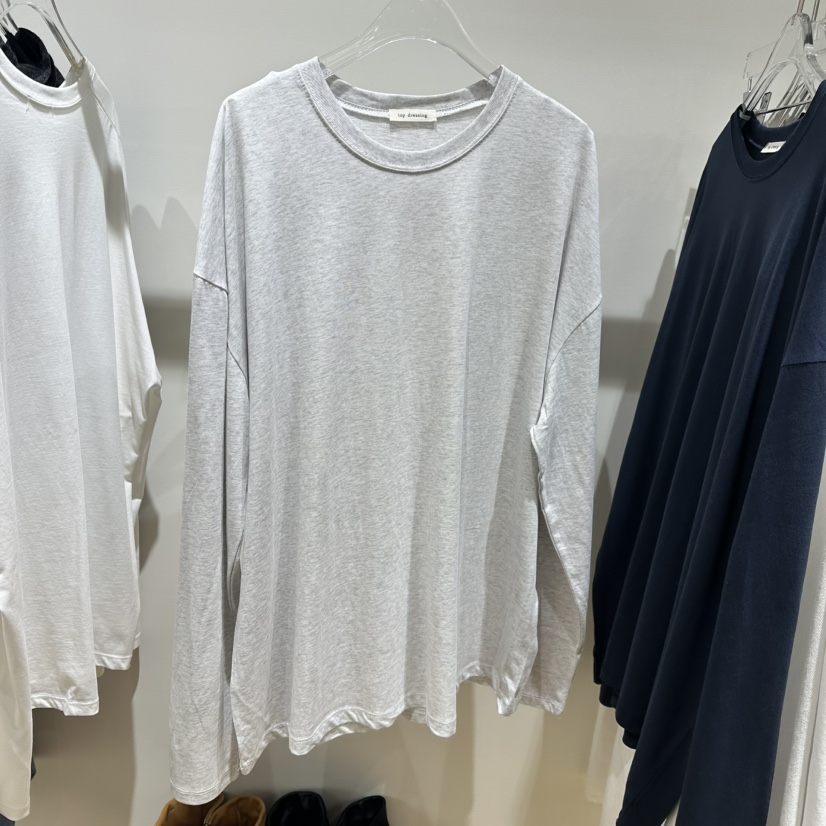 TOPDRESSING東大門直郵女裝新品休閑時尚熱賣人氣長袖T恤TOPDRESSING長袖T恤圖色2灰白色