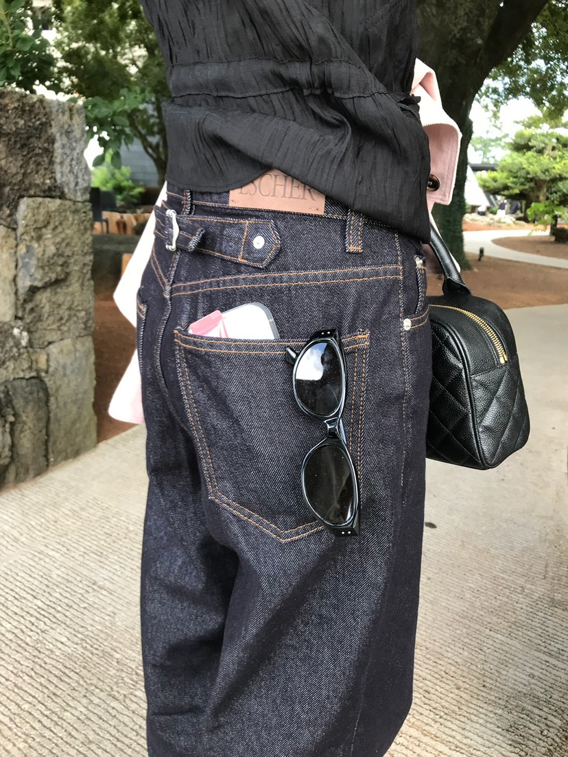 ESCHER東大門直郵女裝新款熱賣時尚休閑人氣真品推薦牛仔褲ESCHER牛仔褲