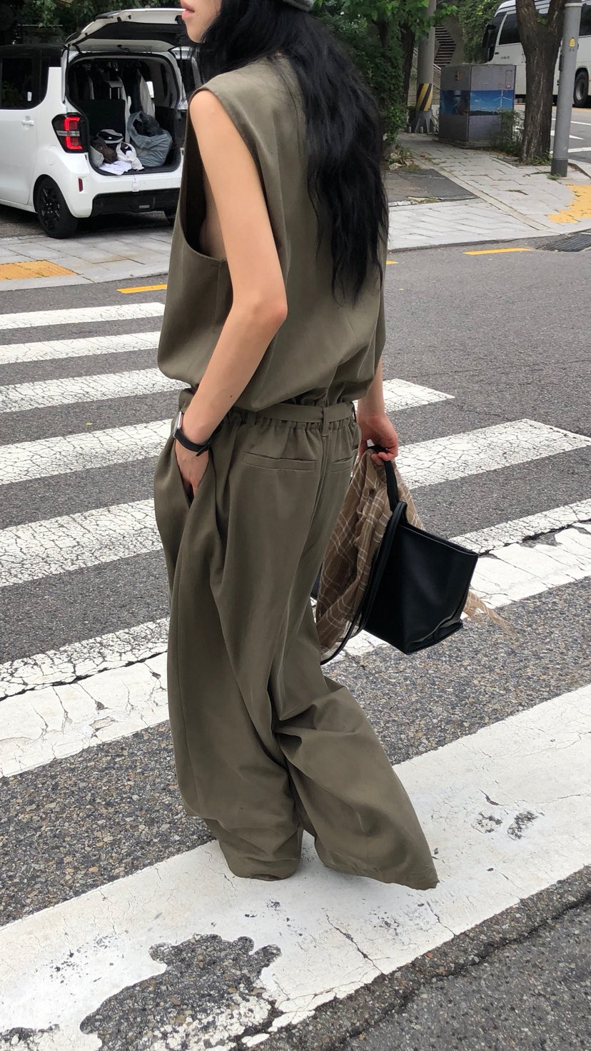 OVER RICH東大門代購女裝新品真品休閑推薦連體褲含腰帶OVER RICH連體褲