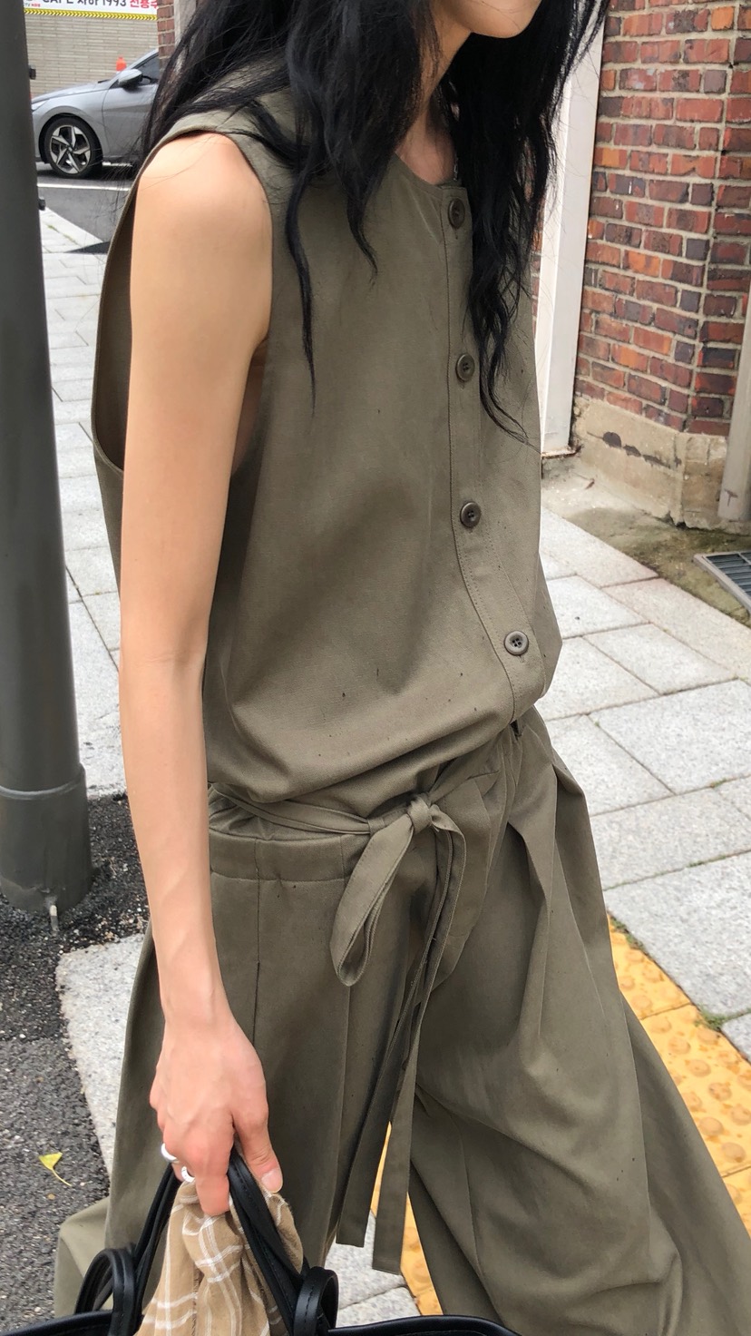 OVER RICH東大門代購女裝新品真品休閑推薦連體褲含腰帶OVER RICH連體褲