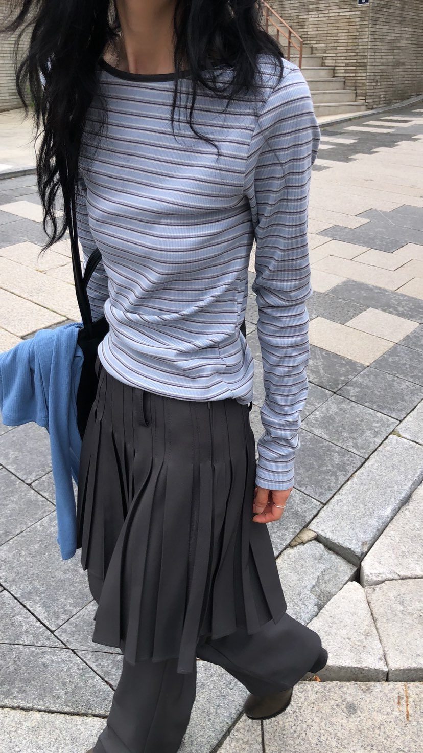 OVER RICH韓國直郵女裝新款熱賣時尚推薦人氣休閑長袖T恤OVER RICH長袖T恤