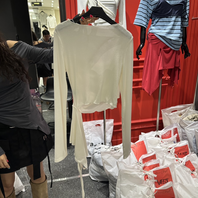 RARE CLOSET東大門實拍女裝新品真品人氣推薦熱賣長袖T恤RARE CLOSET長袖T恤