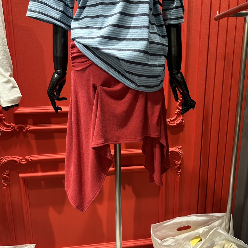 RARE CLOSET韓國直郵女裝新款人氣半身裙中短裙不對稱褶皺RARE CLOSET半身裙/中短裙圖色2