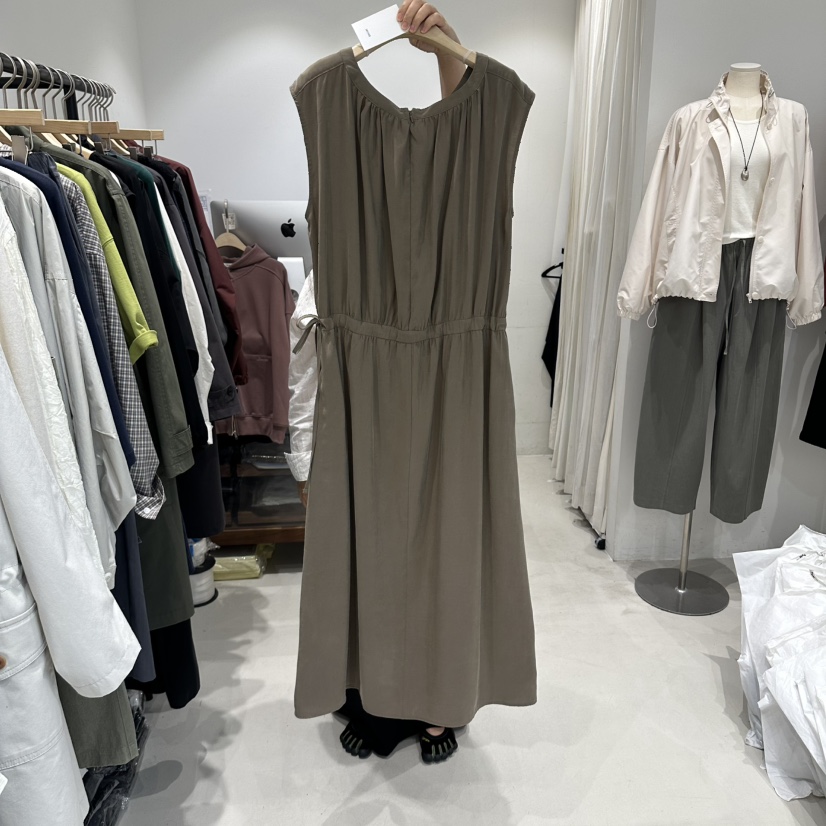 IRVINE韓國直郵女士新款休閑真品熱賣人氣推薦時尚連衣裙OPSIRVINE連衣裙