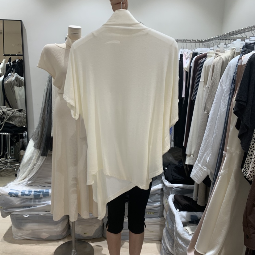 LOVE SOME東大門直郵女裝新品熱賣休閑時尚真品T恤不對稱LOVE SOMET恤