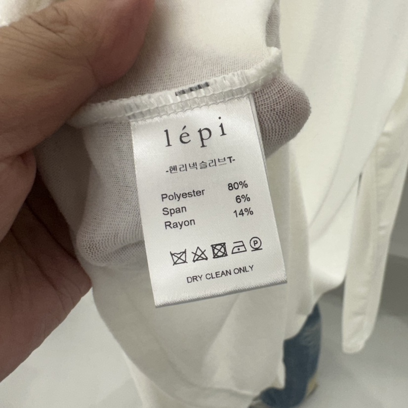 LEPI東大門實拍女裝新品人氣時尚推薦休閑真品熱賣長袖T恤LEPI長袖T恤