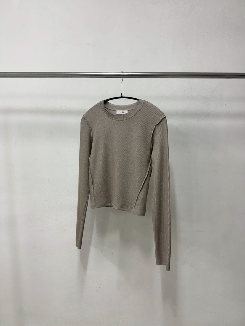 EE97東大門代購女士新品時尚推薦真品熱賣人氣休閑長袖T恤EE97長袖T恤圖色1