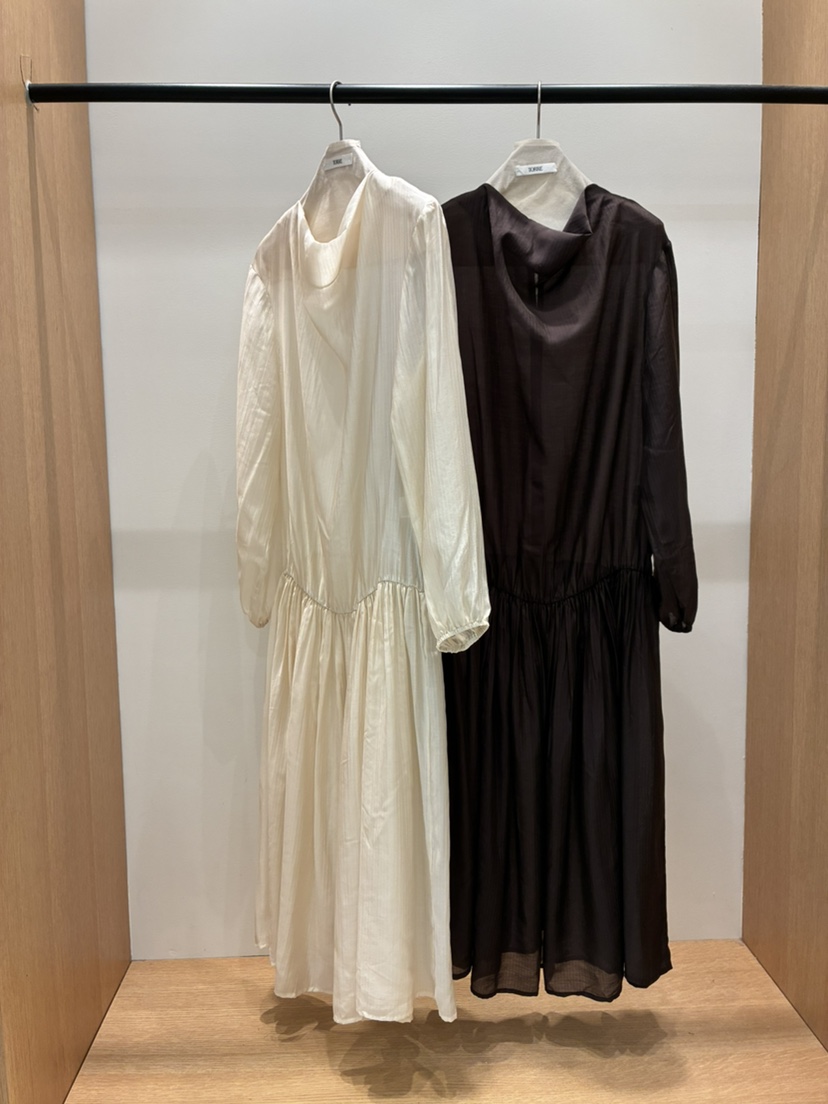 TORRE東大門代購女裝新款時尚真品休閑推薦人氣熱賣連衣裙TORRE連衣裙