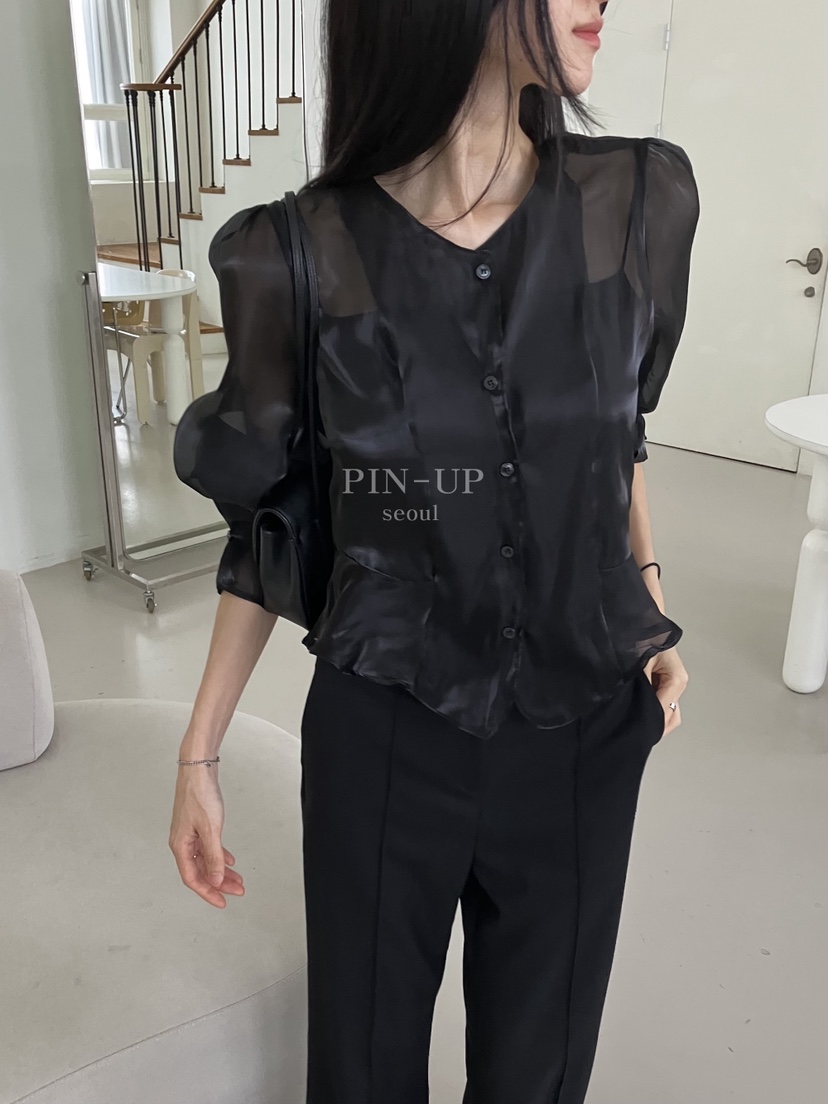 X韓國直郵女裝新款推薦真品休閑人氣時尚熱賣襯衫蕾絲衫PIN-UP襯衫/蕾絲衫
