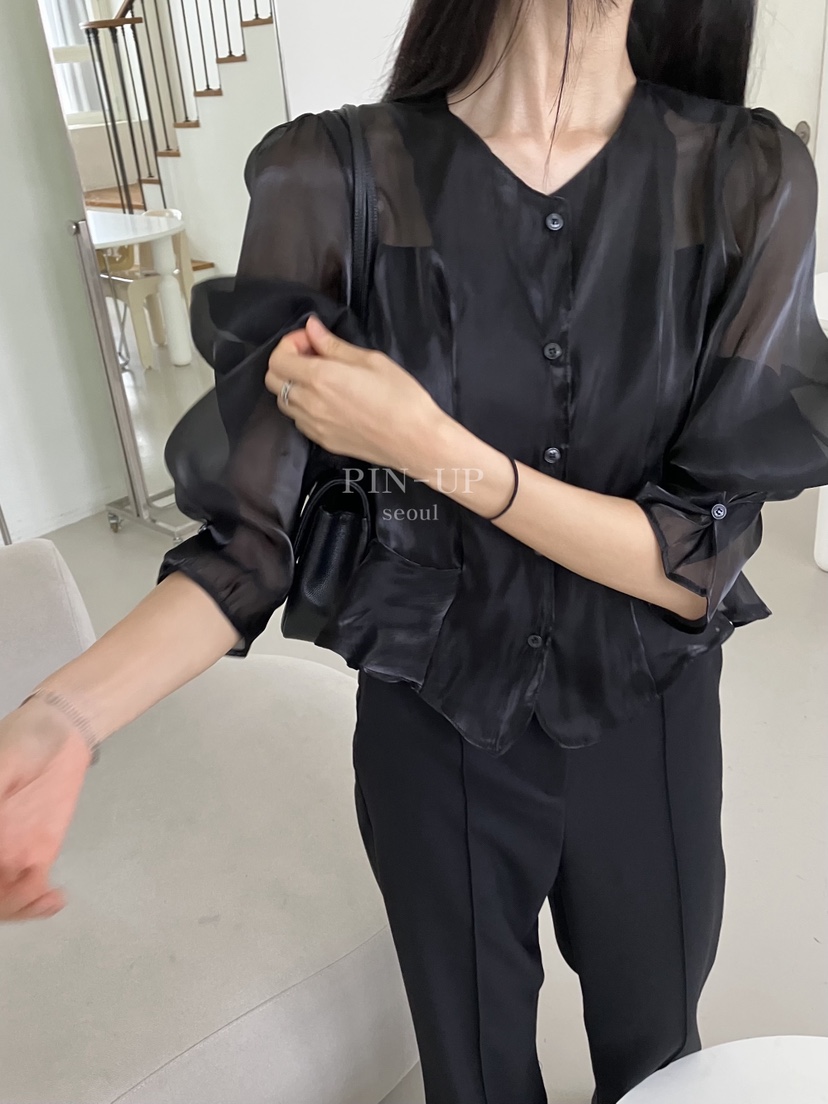 X韓國直郵女裝新款推薦真品休閑人氣時尚熱賣襯衫蕾絲衫PIN-UP襯衫/蕾絲衫