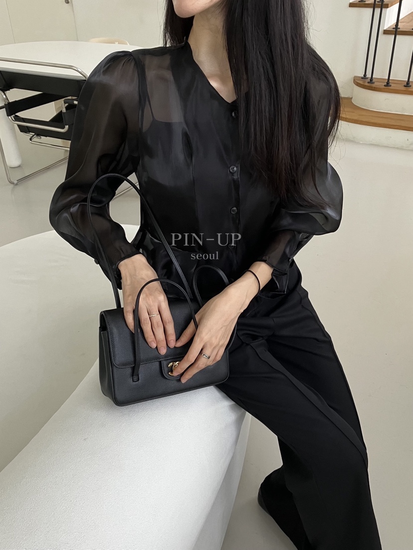 X韓國直郵女裝新款推薦真品休閑人氣時尚熱賣襯衫蕾絲衫PIN-UP襯衫/蕾絲衫