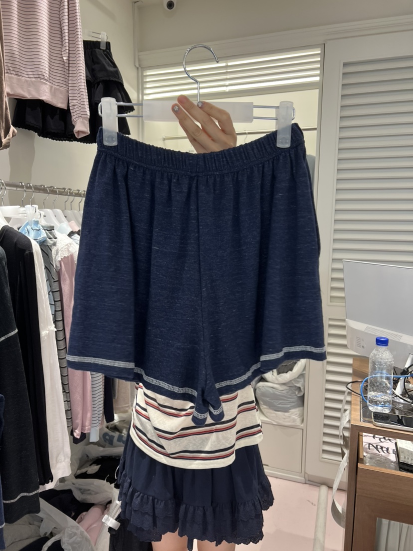 BE&amp;BE東大門代購女裝新款真品推薦人氣熱賣時尚短褲BE&amp;BE短褲