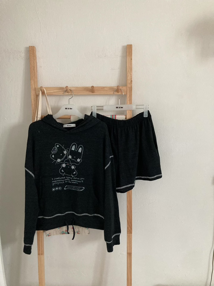 BE&amp;BE東大門代購女裝新款真品推薦人氣熱賣時尚短褲BE&amp;BE短褲