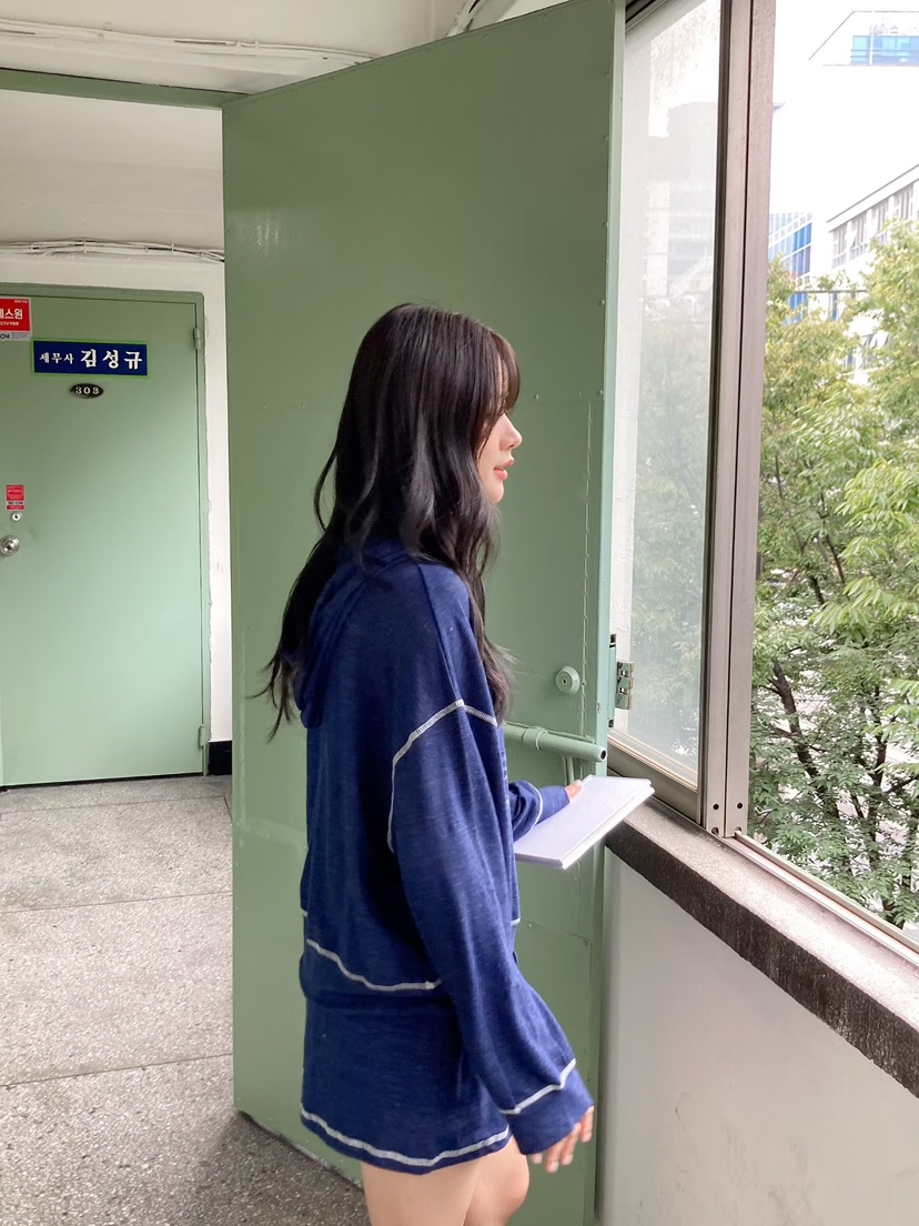 BE&amp;BE東大門代購女裝新品推薦真品休閑熱賣人氣衛衣BE&amp;BE衛衣