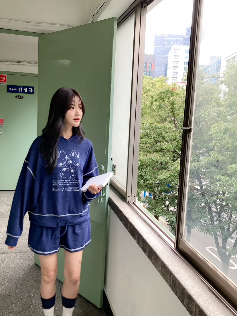 BE&amp;BE東大門代購女裝新品推薦真品休閑熱賣人氣衛衣BE&amp;BE衛衣