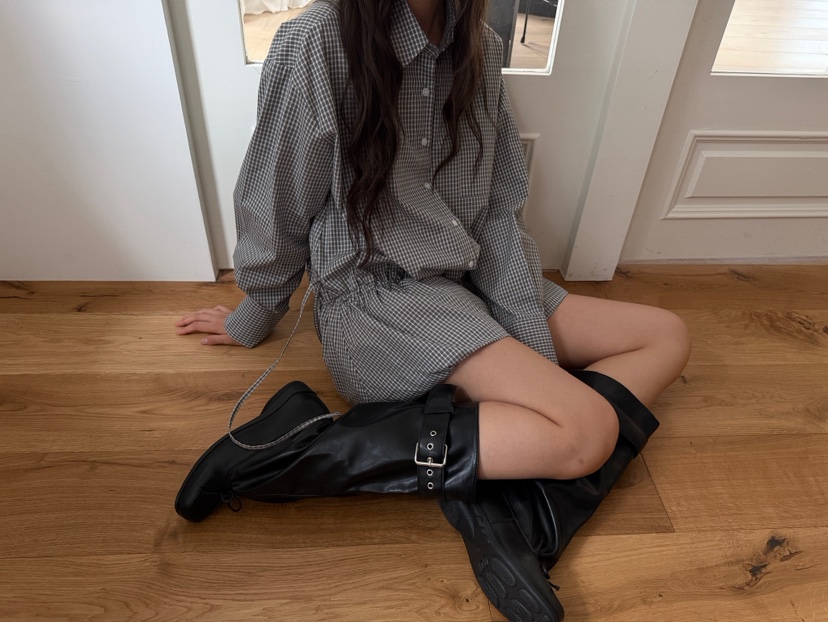 AWESOME SAUCE東大門實拍女裝新品真品人氣推薦襯衫蕾絲衫AWESOME SAUCE襯衫/蕾絲衫