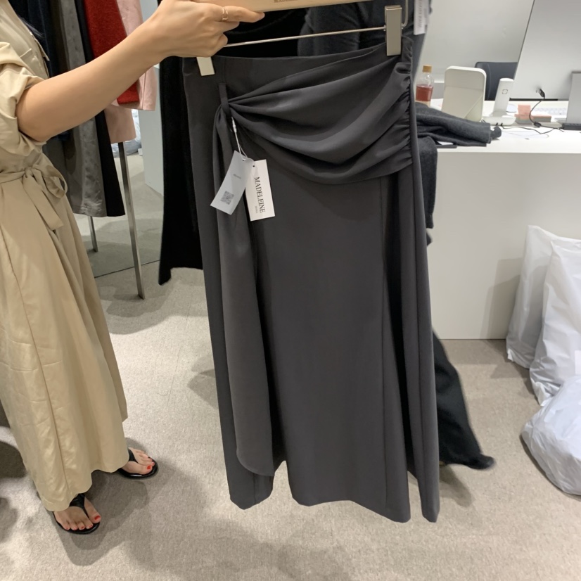 MADELEINE韓國直郵女裝新品人氣真品休閑時尚半身裙中短裙MADELEINE半身裙/中短裙圖色1墨