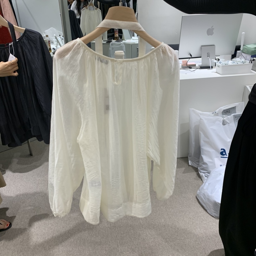 MADELEINE東大門代購女士新品熱賣時尚休閑襯衫蕾絲衫含脖帶MADELEINE襯衫/蕾絲衫