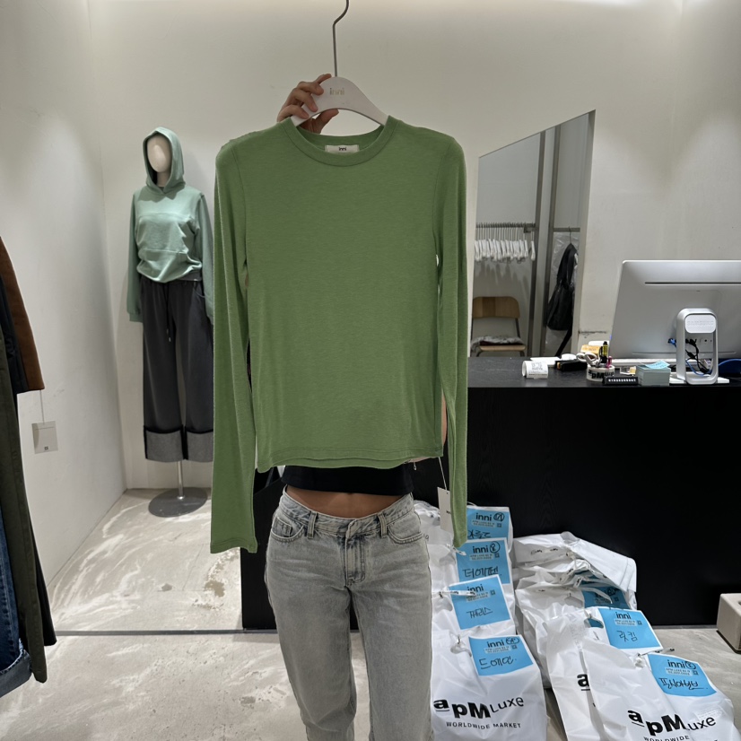 INNI韓國代購女裝新品人氣職業時尚休閑推薦熱賣真品長袖T恤INNI長袖T恤圖色2