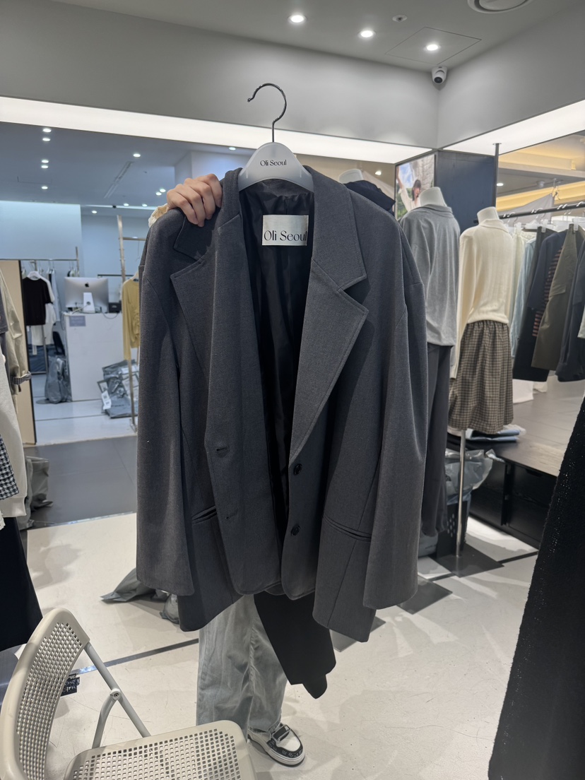 OLI EDIT東大門代購女裝新款時尚真品人氣熱賣推薦西裝西服OLI EDIT西裝/西服圖色1墨色