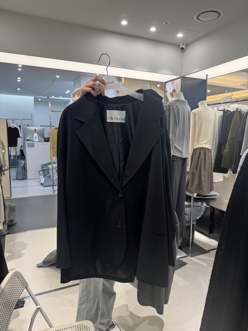 OLI EDIT東大門代購女裝新款時尚真品人氣熱賣推薦西裝西服OLI EDIT西裝/西服圖色2黑色