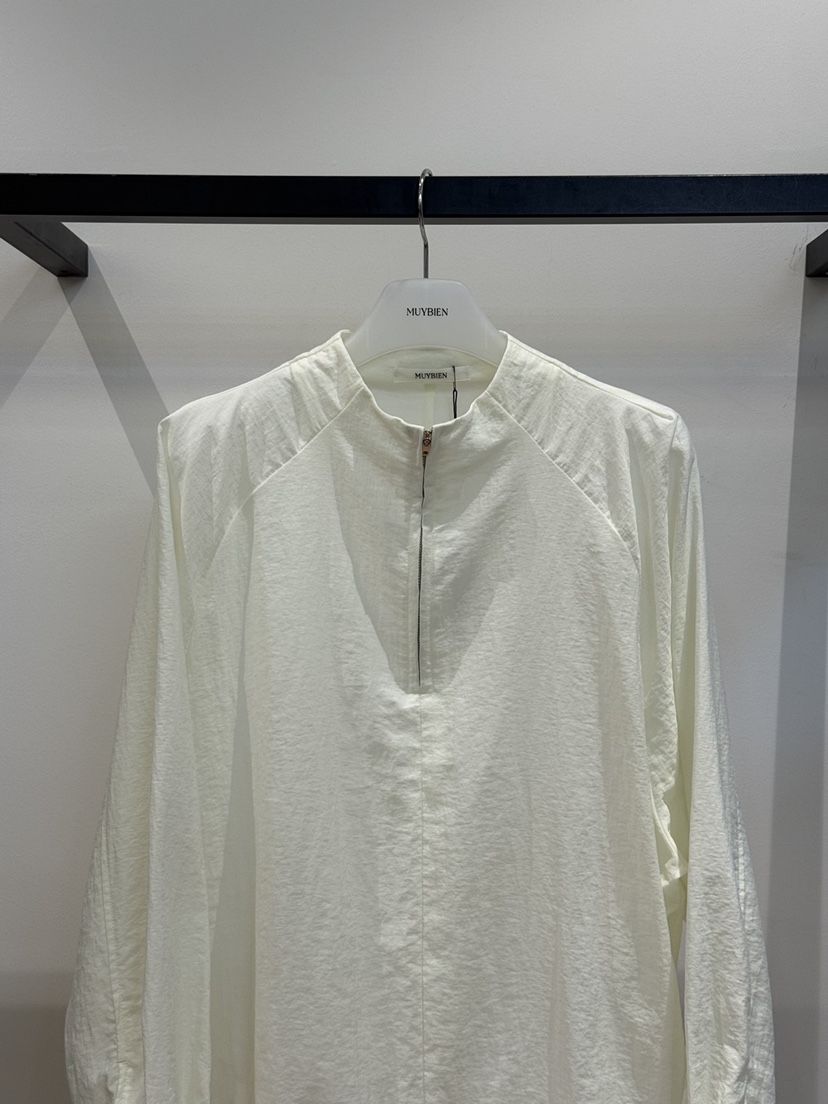 MUYBIEN東大門實拍女士新品真品人氣休閑時尚熱賣襯衫蕾絲衫MUYBIEN襯衫/蕾絲衫