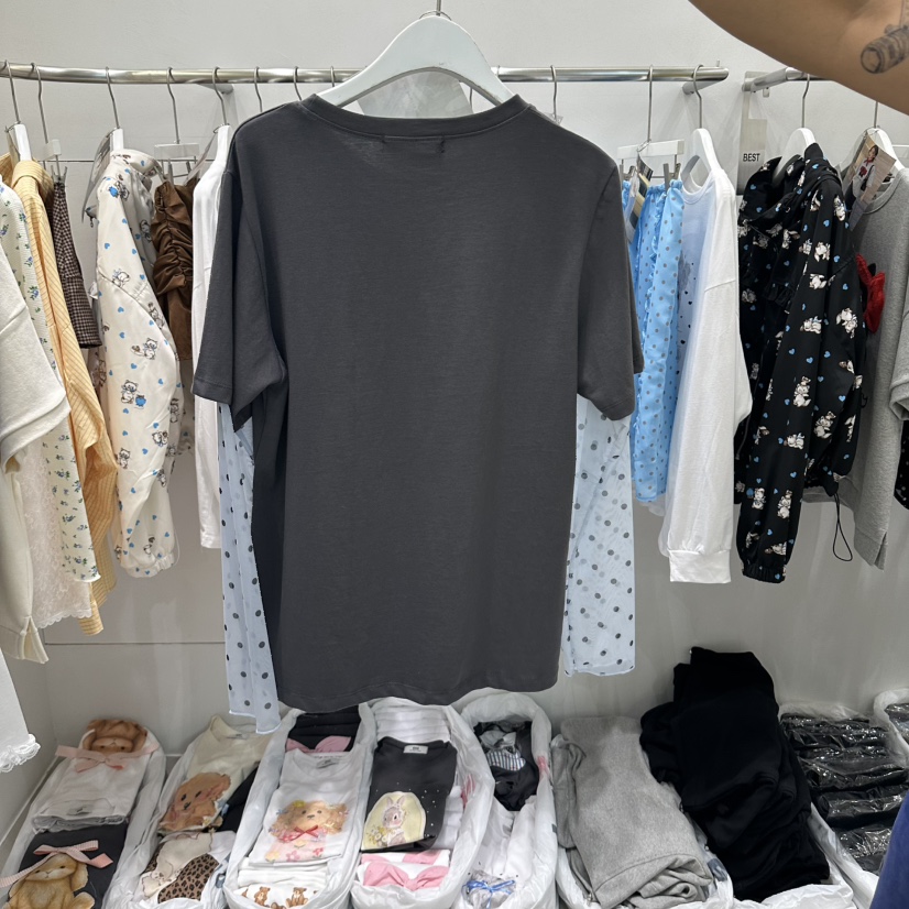VINTAGE 888韓國直郵女士新品時尚真品人氣推薦熱賣長袖T恤VINTAGE 888長袖T恤