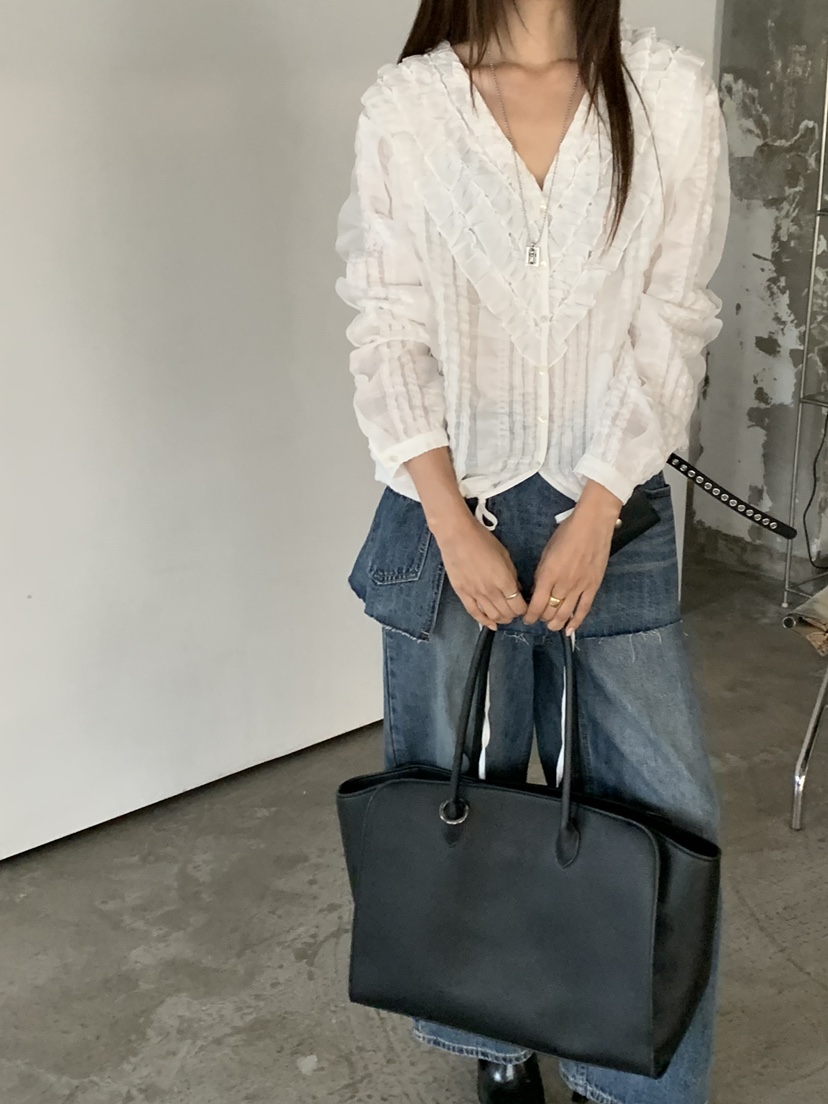 RIVER RAIN韓國代購女士新品人氣真品熱賣襯衫蕾絲衫褶邊RIVER RAIN襯衫/蕾絲衫