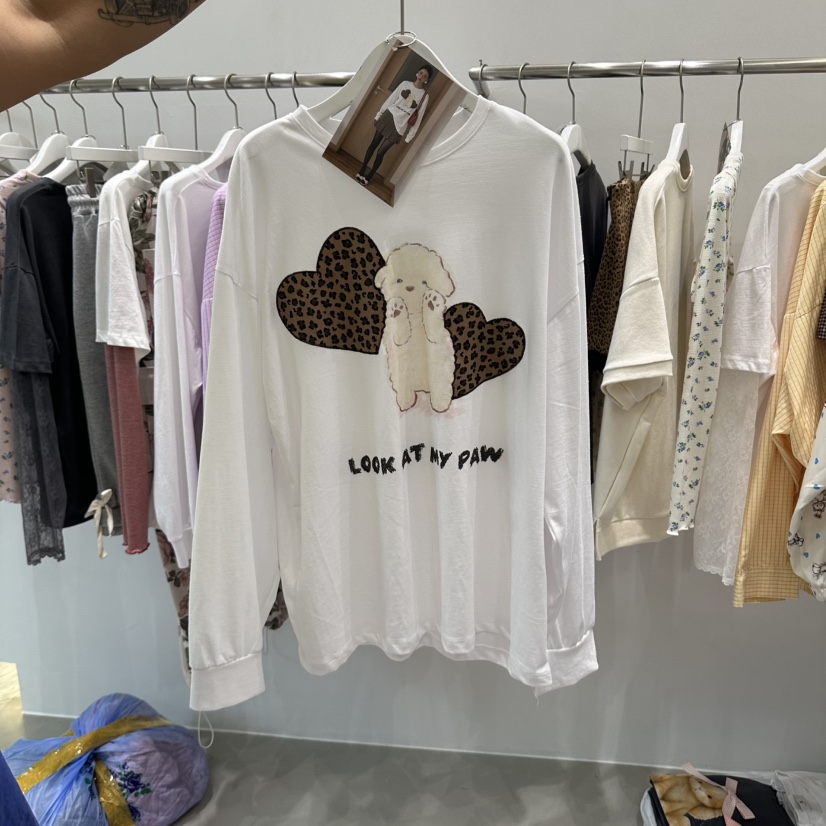 VINTAGE 888韓國直郵女裝新款熱賣休閑人氣真品推薦長袖T恤VINTAGE 888長袖T恤圖色1