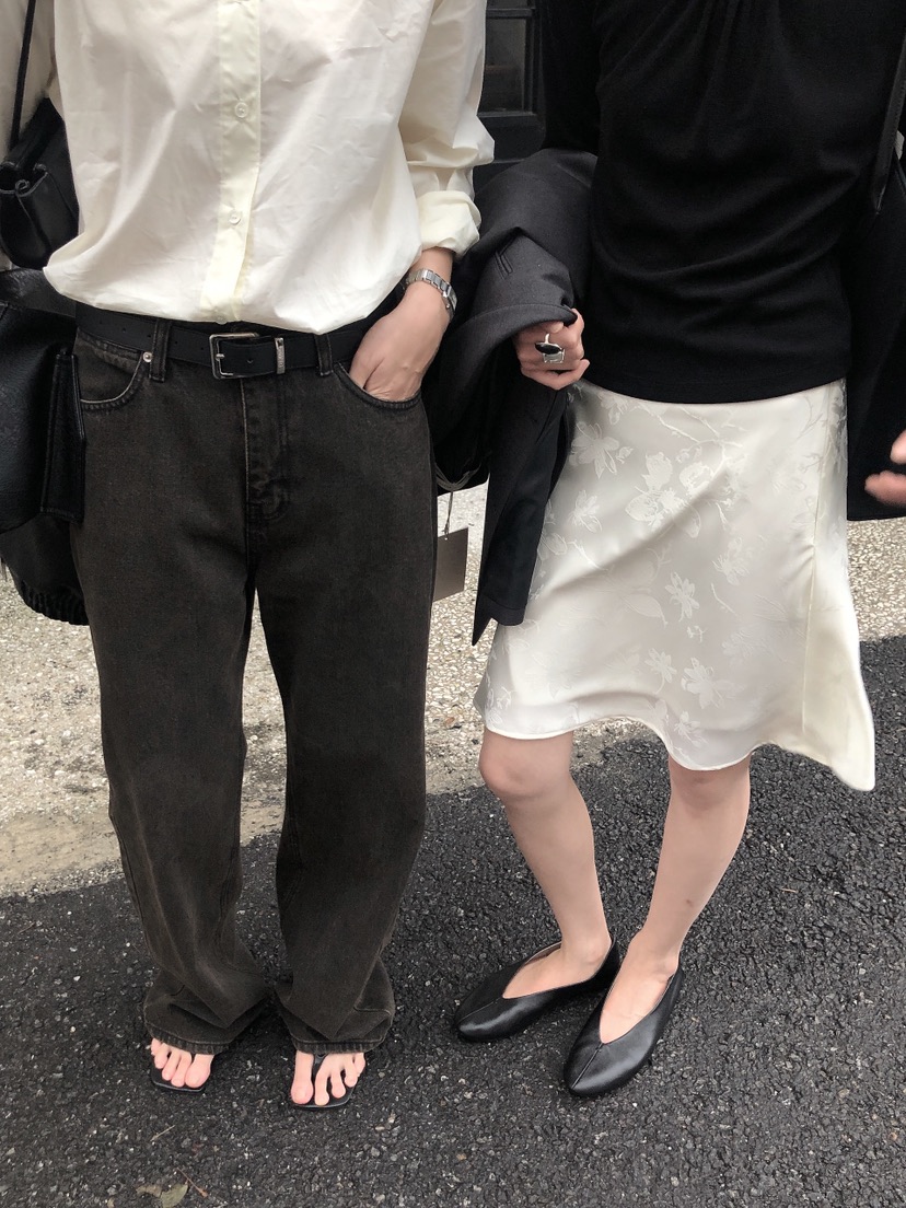 LE BUTTER東大門直郵女士新款時尚熱賣人氣真品短裙緞面LE BUTTER短裙
