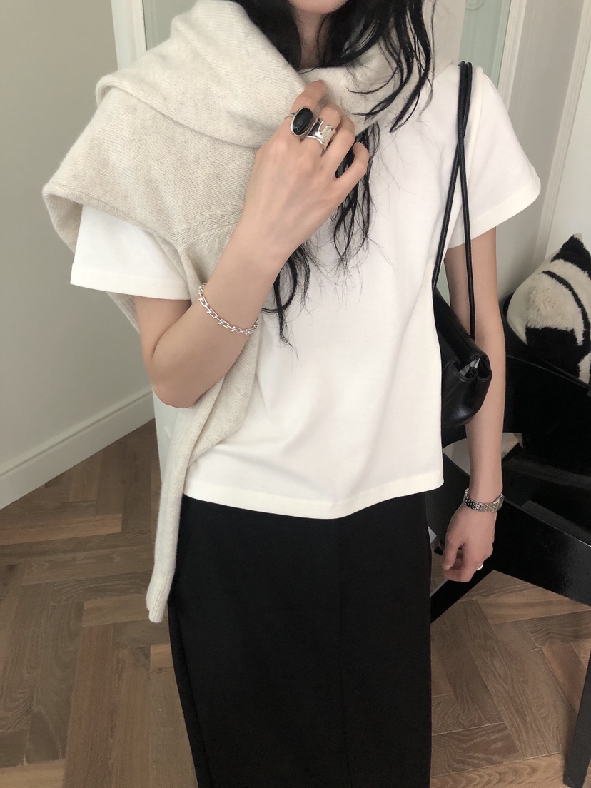 LE BUTTER韓國代購女士新款熱賣真品推薦時尚休閑人氣T恤LE BUTTERT恤