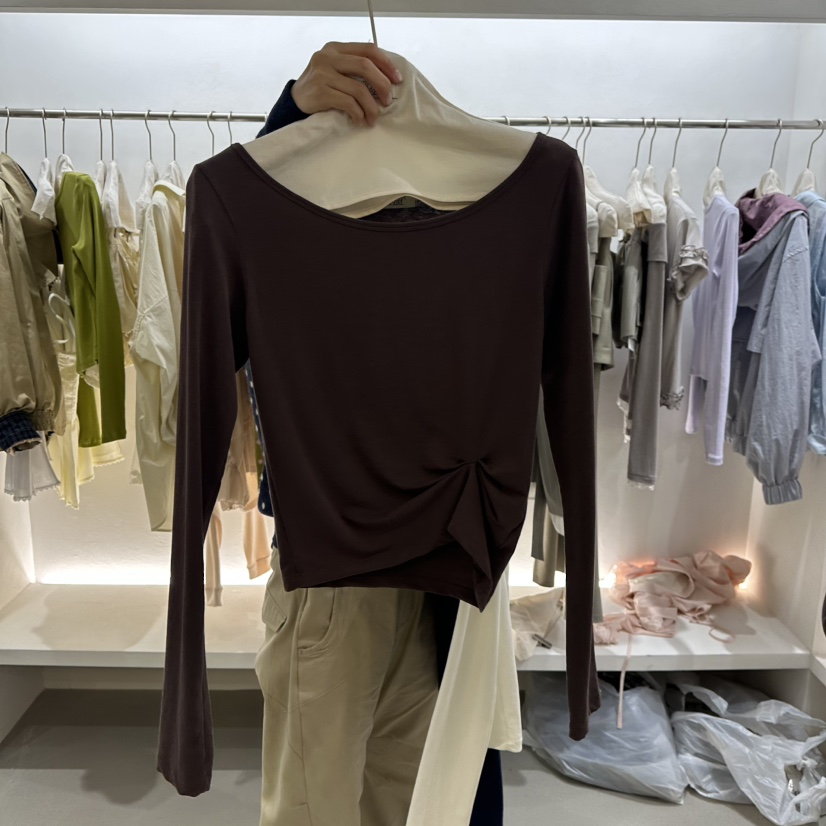 BERTHA東大門直郵女士新品休閑時尚熱賣真品人氣長袖T恤船領BERTHA長袖T恤圖色3棕色