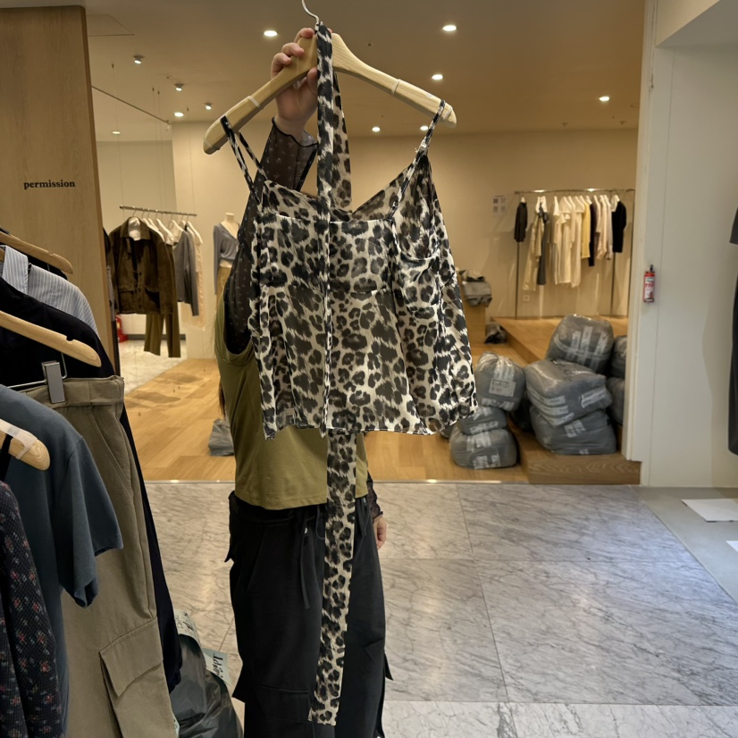 SPECIAL韓國代購女士新品真品休閑吊帶背心含圍巾豹紋無袖SPECIAL吊帶/背心