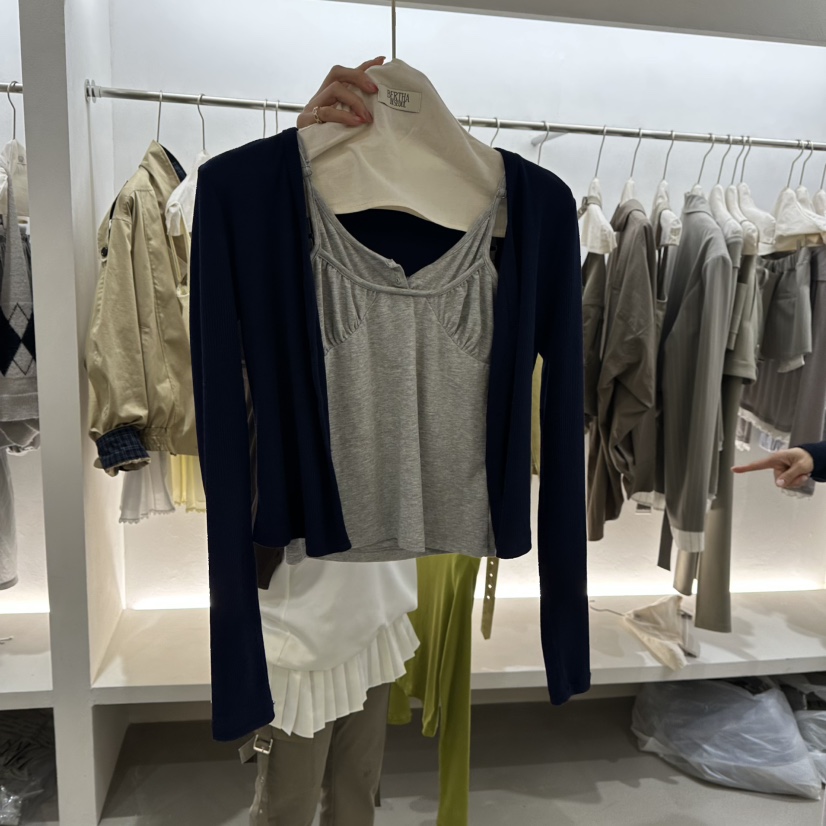 BERTHA東大門代購女裝新品熱賣推薦休閑人氣開衫不含內搭BERTHA開衫圖色2深藍色