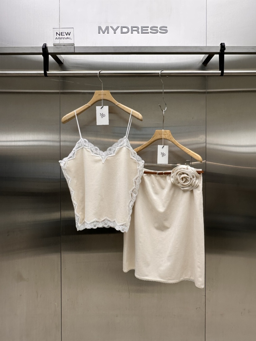 MYDRESS東大門實拍女裝新款時尚推薦熱賣人氣休閑吊帶背心MYDRESS吊帶/背心