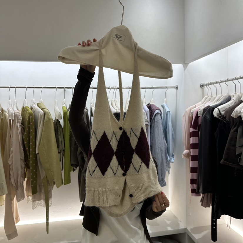 BERTHA東大門直郵女士新款人氣休閑熱賣吊帶背心不含內搭BERTHA吊帶/背心圖色2