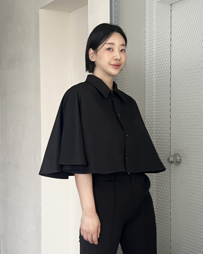 VERNI東大門直郵女裝新品人氣熱賣休閑時尚推薦夾克斗篷翻領VERNI夾克
